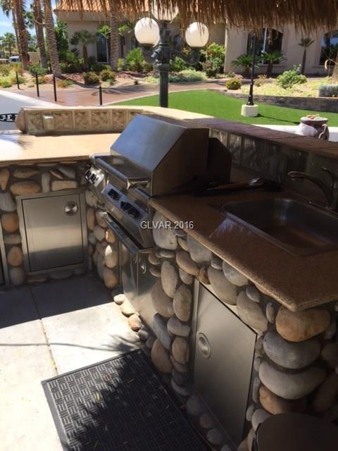 8175 ARVILLE Street, Las Vegas, NV 89139