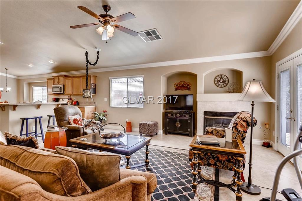 10825 ROSALBA Street, Las Vegas, NV 89141