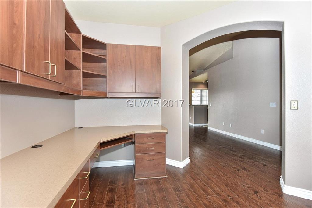 8769 OCEAN CLIFF Avenue, Las Vegas, NV 89147