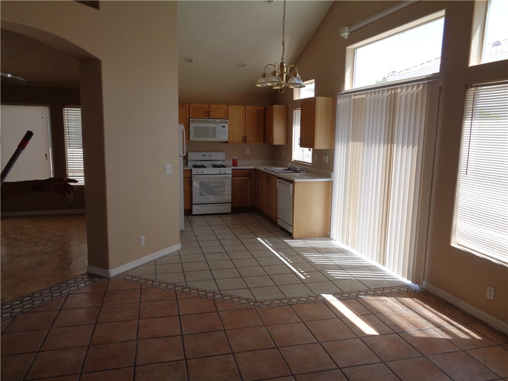 4750 ASHINGTON Street, Las Vegas, NV 89147