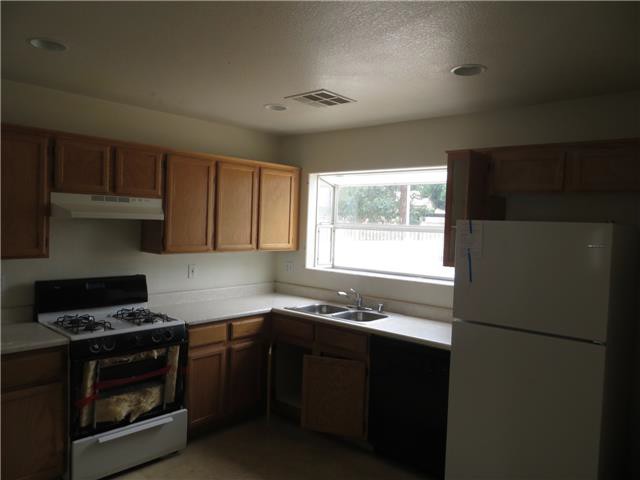 2085 Clancy StreetLas Vegas, NV, 89156Clark County