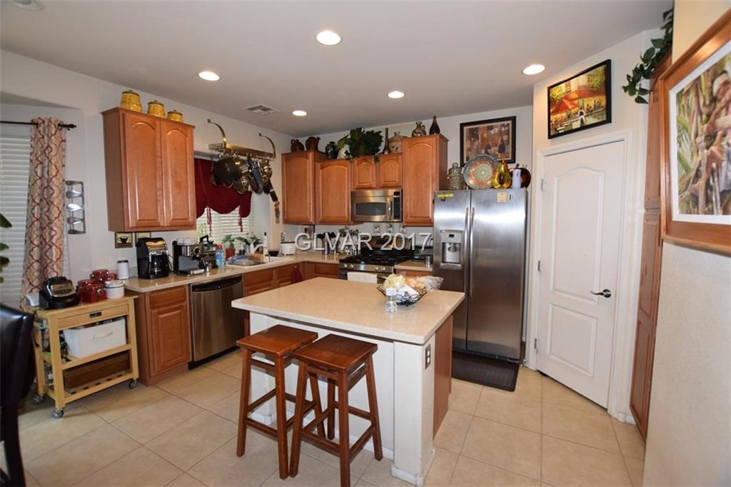 7033 WHIPPLE MANOR Street, Las Vegas, NV 89166