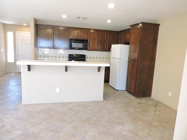 9546 Diamond BridgLas Vegas, NV, 89166Clark County