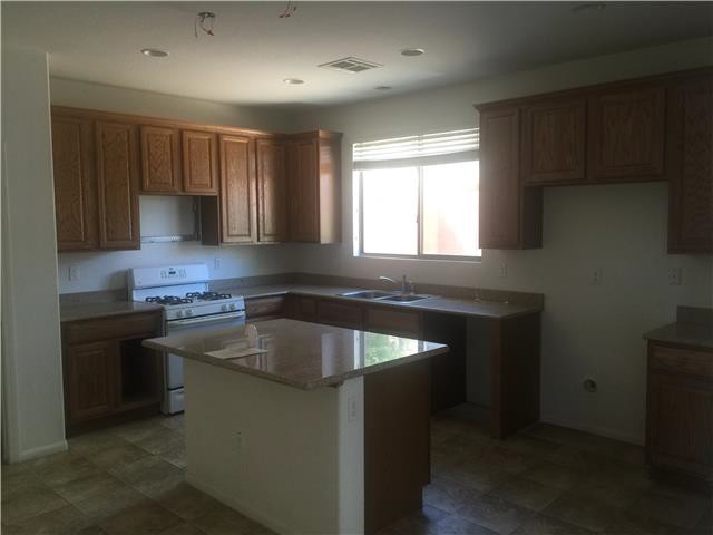 10416 Scotch Elm AvLas Vegas, NV, 89166Clark County