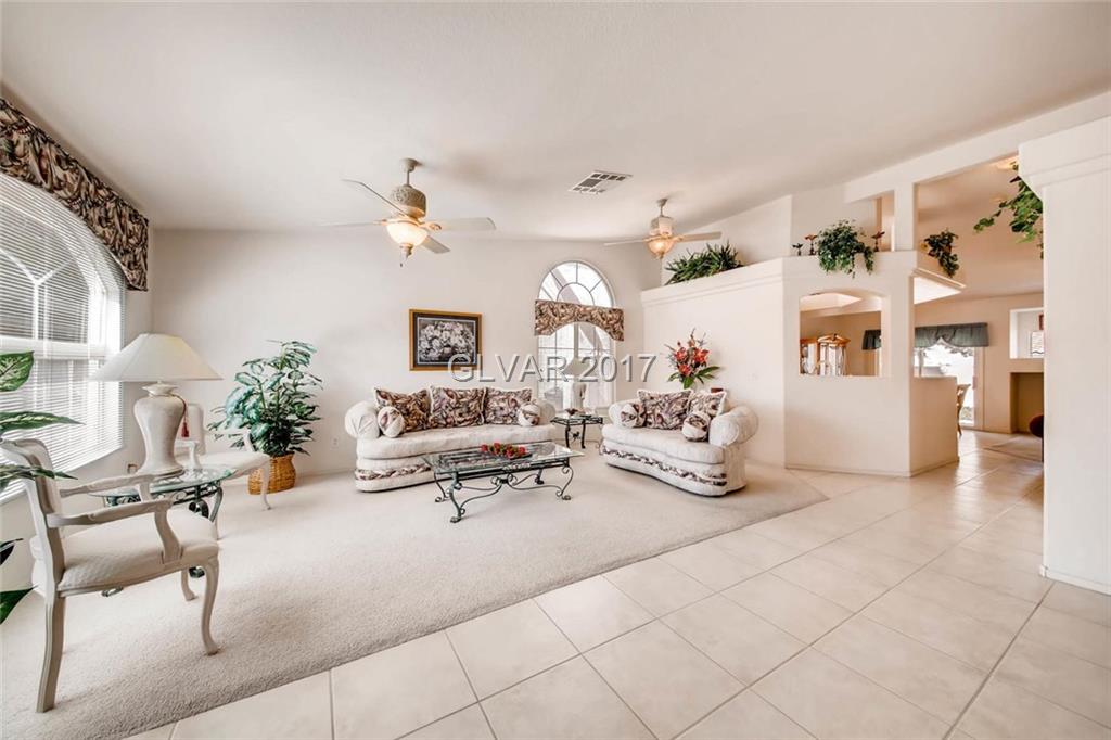 1882 SILVER BUCKLE Court, Henderson, NV 89183