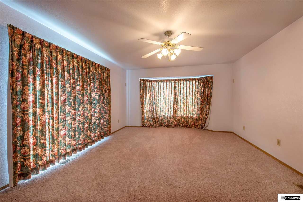 221 Woodlake Cir, Dayton, NV 89403