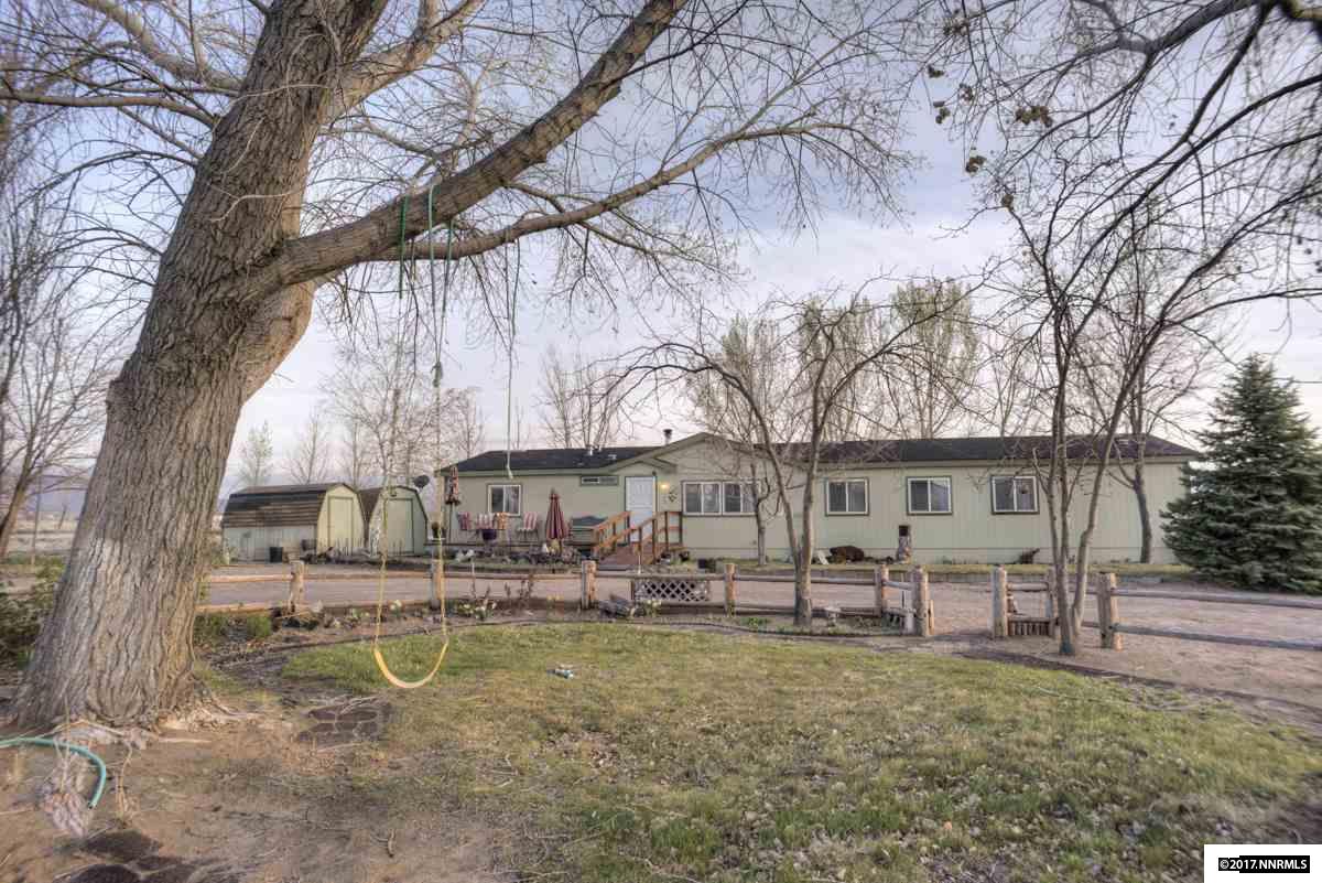 2290 E Badger St., Silver Springs, NV 89429