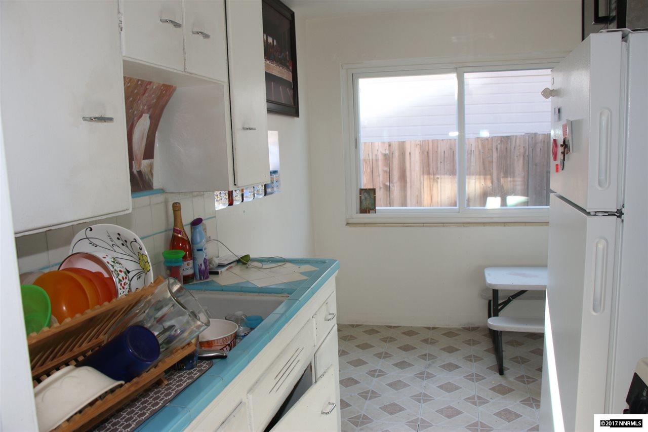 735 19th St, Sparks, NV 894314311