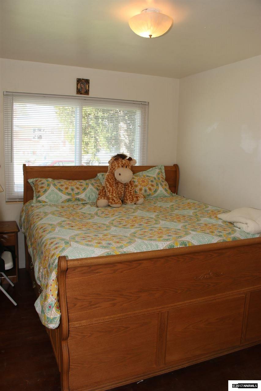 735 19th St, Sparks, NV 894314311