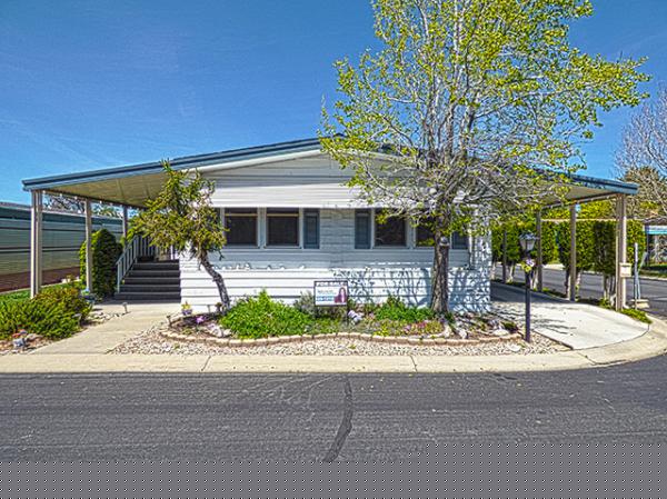 Sierra Royal Mobile Home Park675 Parlanti Ln Spc #35Sparks, NV 89434