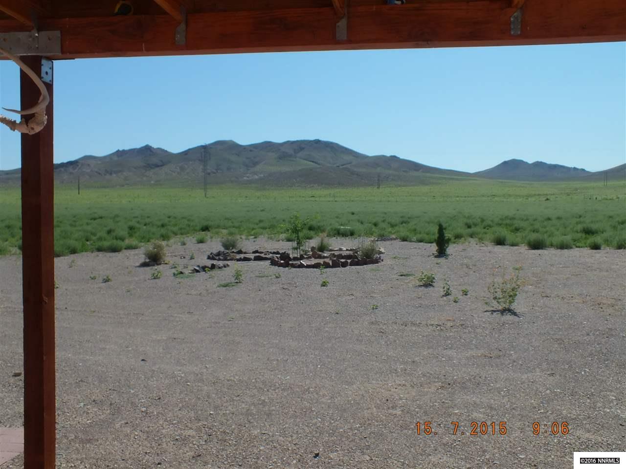 26 Canyon Rd, Yerington, NV 89447