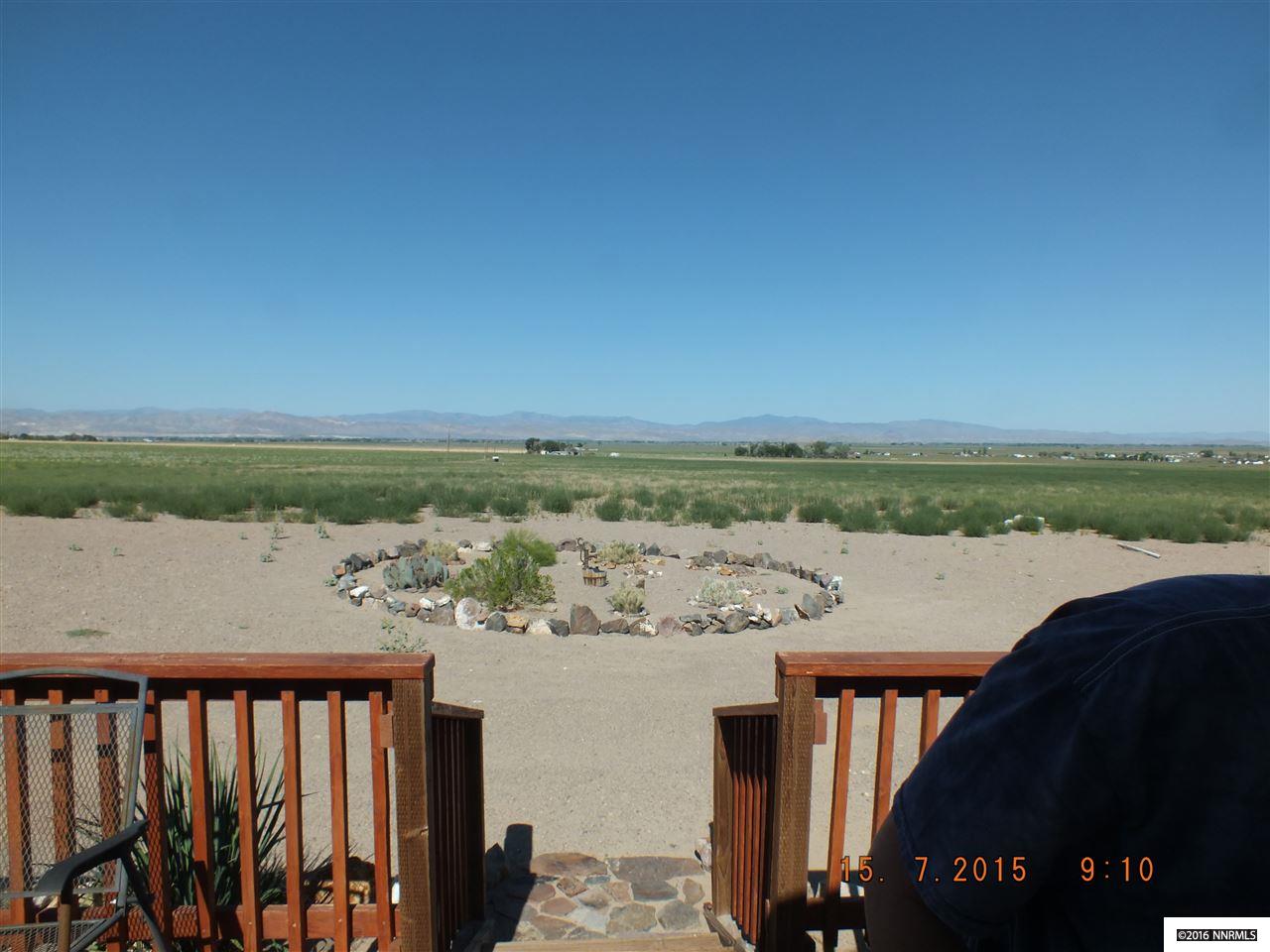 26 Canyon Rd, Yerington, NV 89447