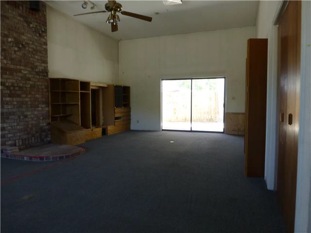 32 N Nevada StYerington, NV, 89447Lyon County