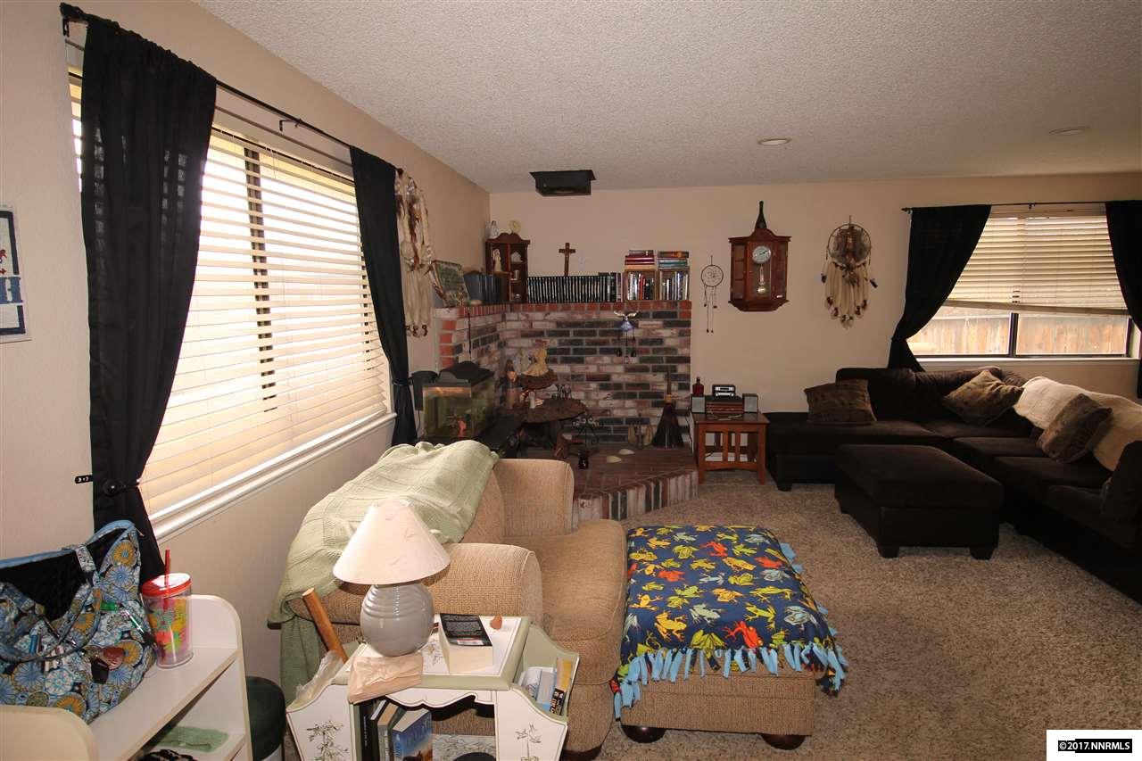 1342Patricia Dr, Gardnerville, NV 89460