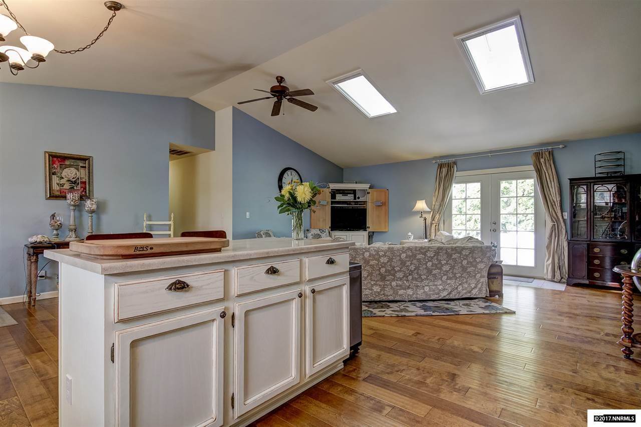 624 Victoria Way, Gardnerville, NV 89460