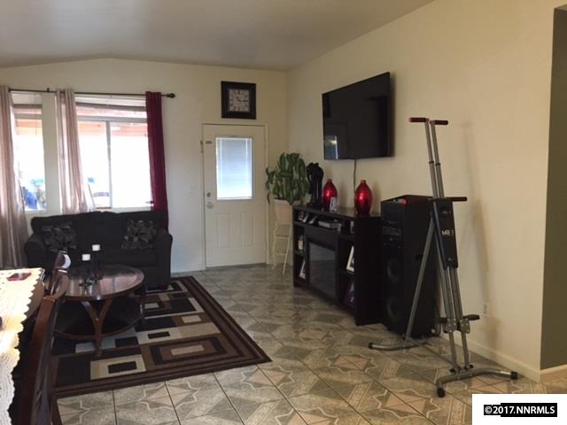 8731 Malibu Dr, Reno, NV 895063131