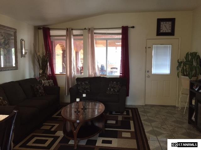 8731 Malibu Dr, Reno, NV 895063131
