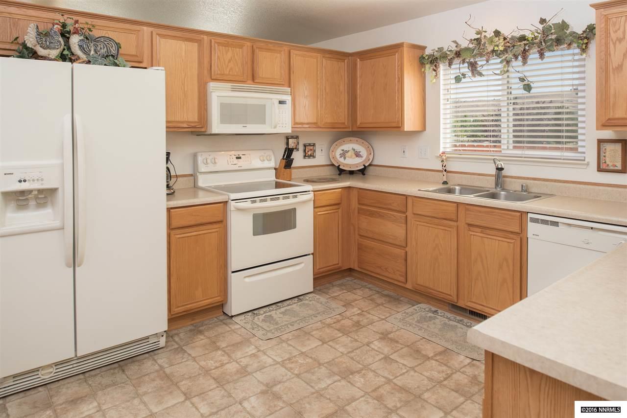 17710Oakview Ct., Reno, NV 89508