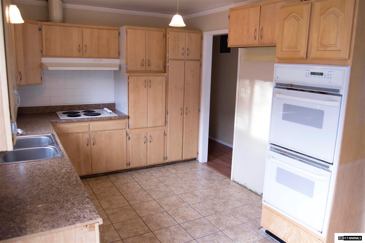 218Albany, Carson City, NV 89703