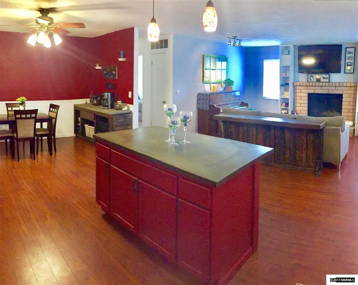 304 W Gardengate Way, Carson City, NV 89706
