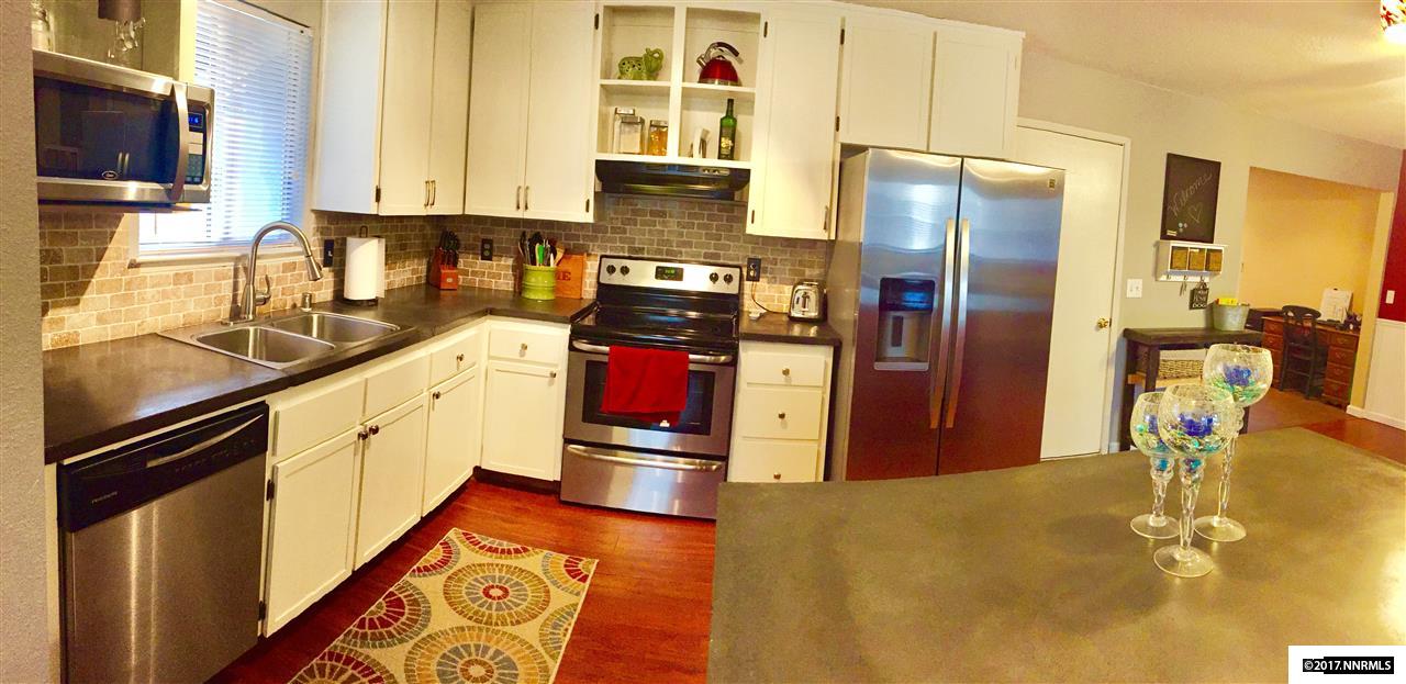 304 W Gardengate Way, Carson City, NV 89706