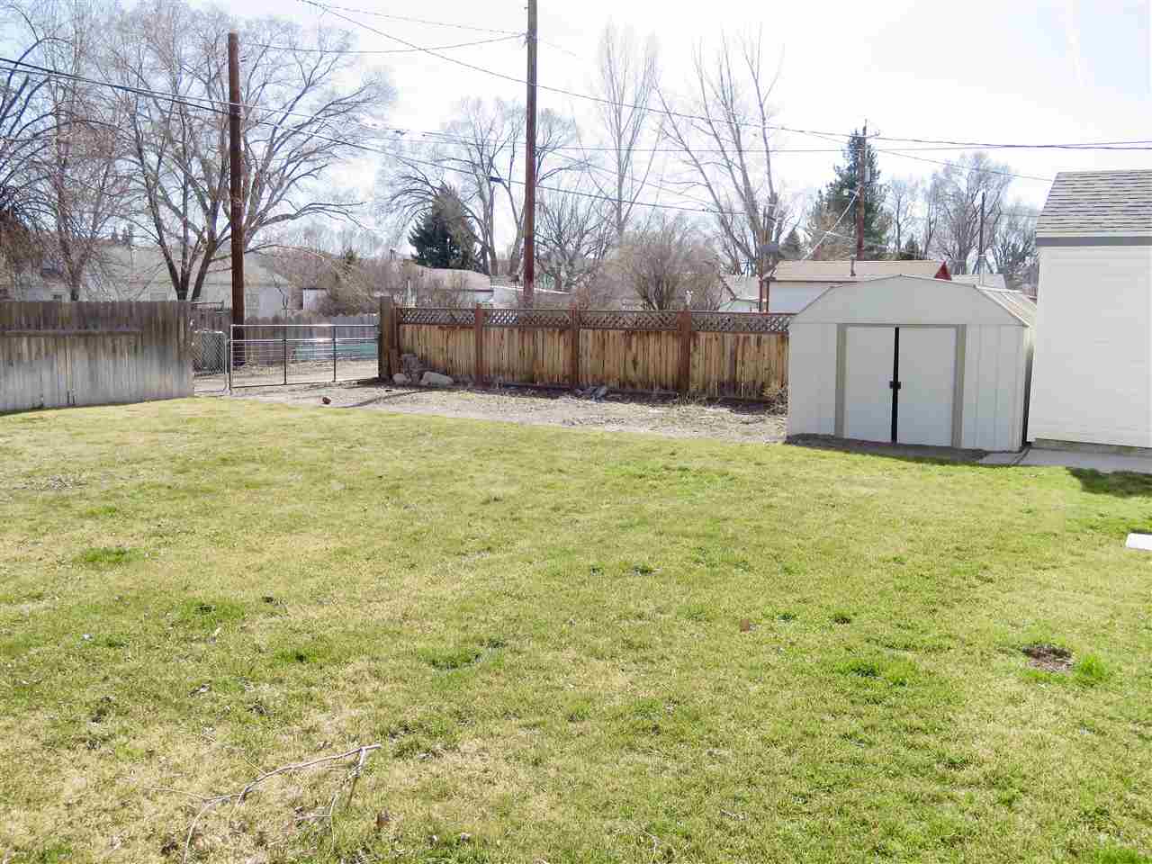 229 W Fir St, Elko, NV 89801