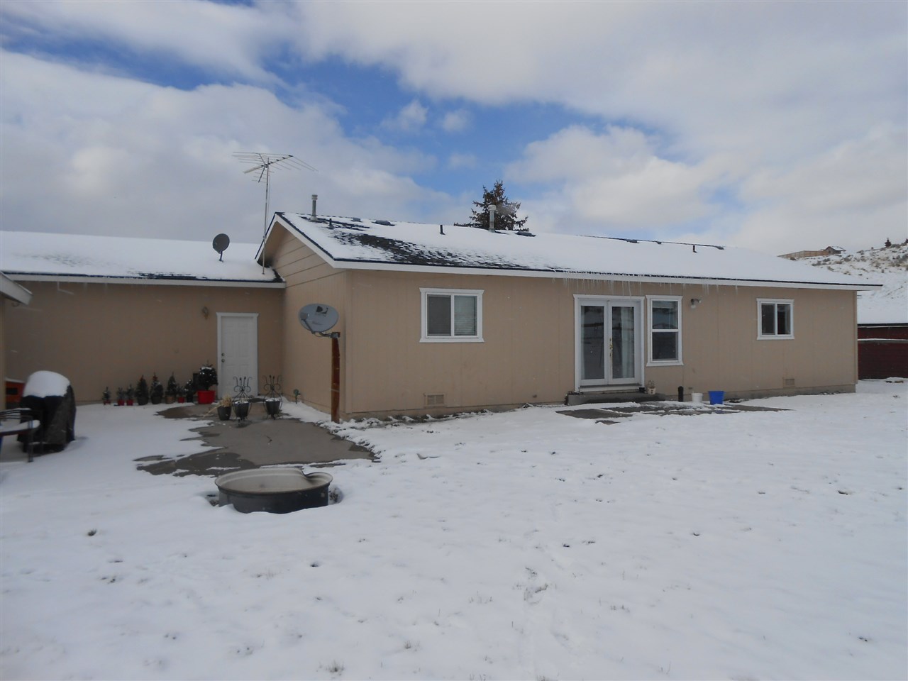 717 Parkridge Pkwy, Spring Creek, NV 89815