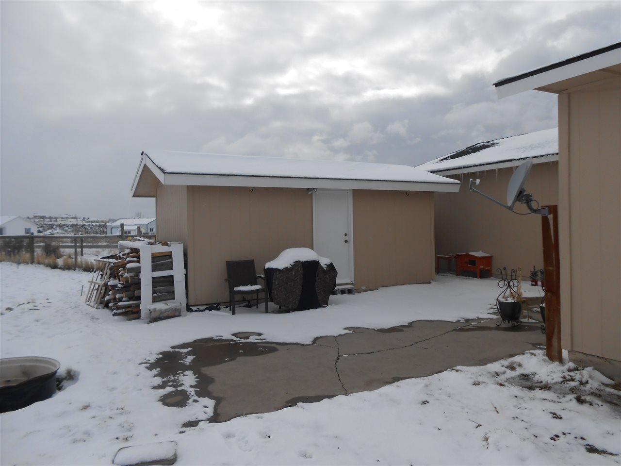 717 Parkridge Pkwy, Spring Creek, NV 89815