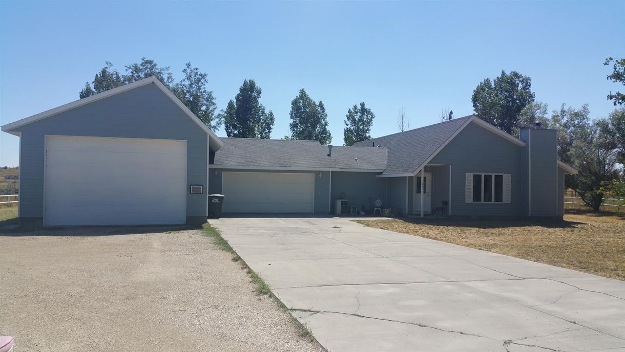 186 Edgebrook Drive, Spring Creek, NV 89815