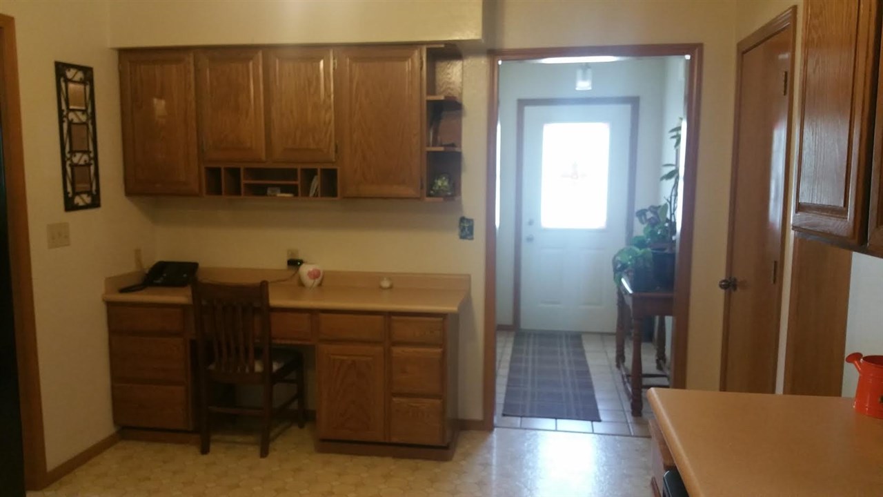 186 Edgebrook Drive, Spring Creek, NV 89815