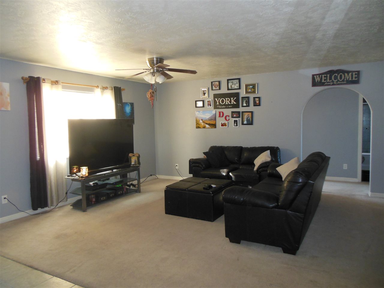 129 Glenvista Dr, Spring Creek, NV 89815