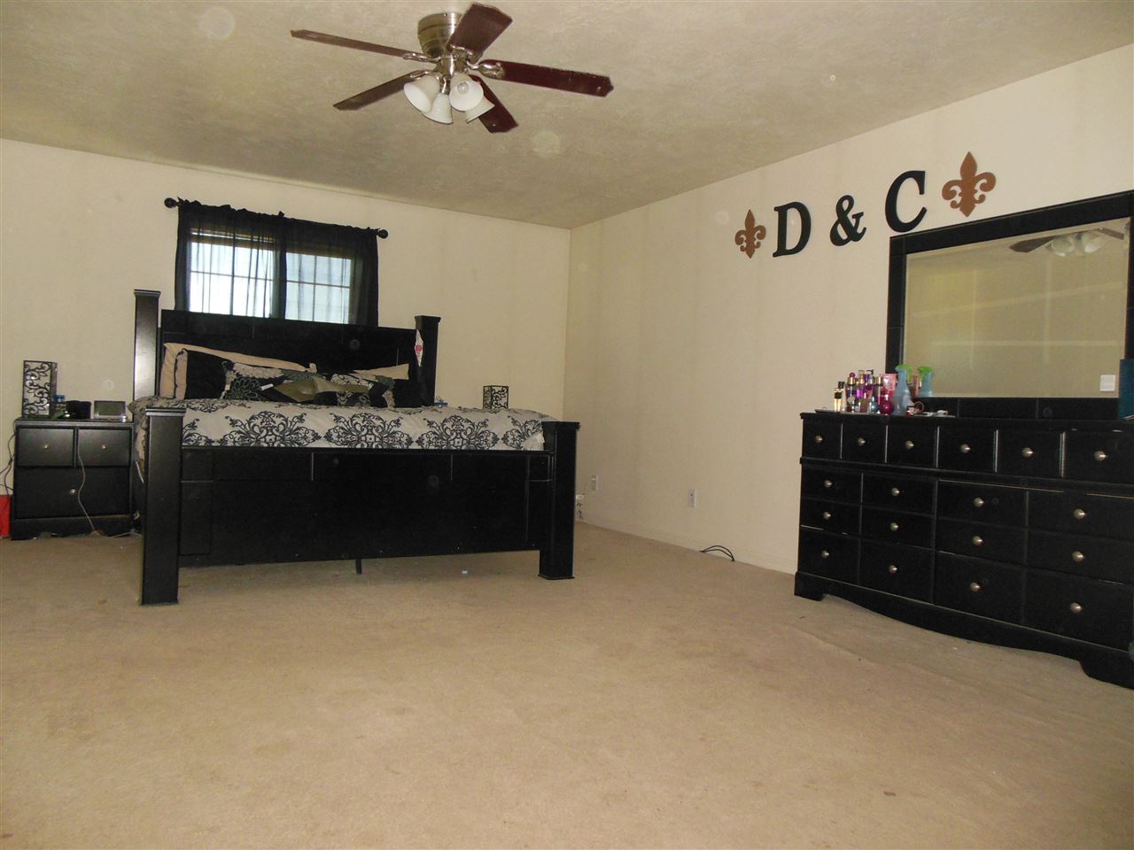 129 Glenvista Dr, Spring Creek, NV 89815