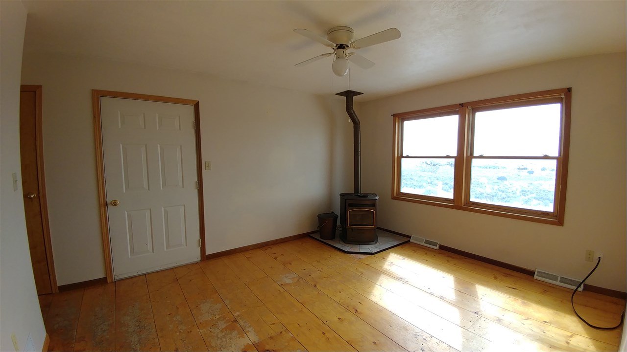 897 Hilltop Dr., Spring Creek, NV 89815