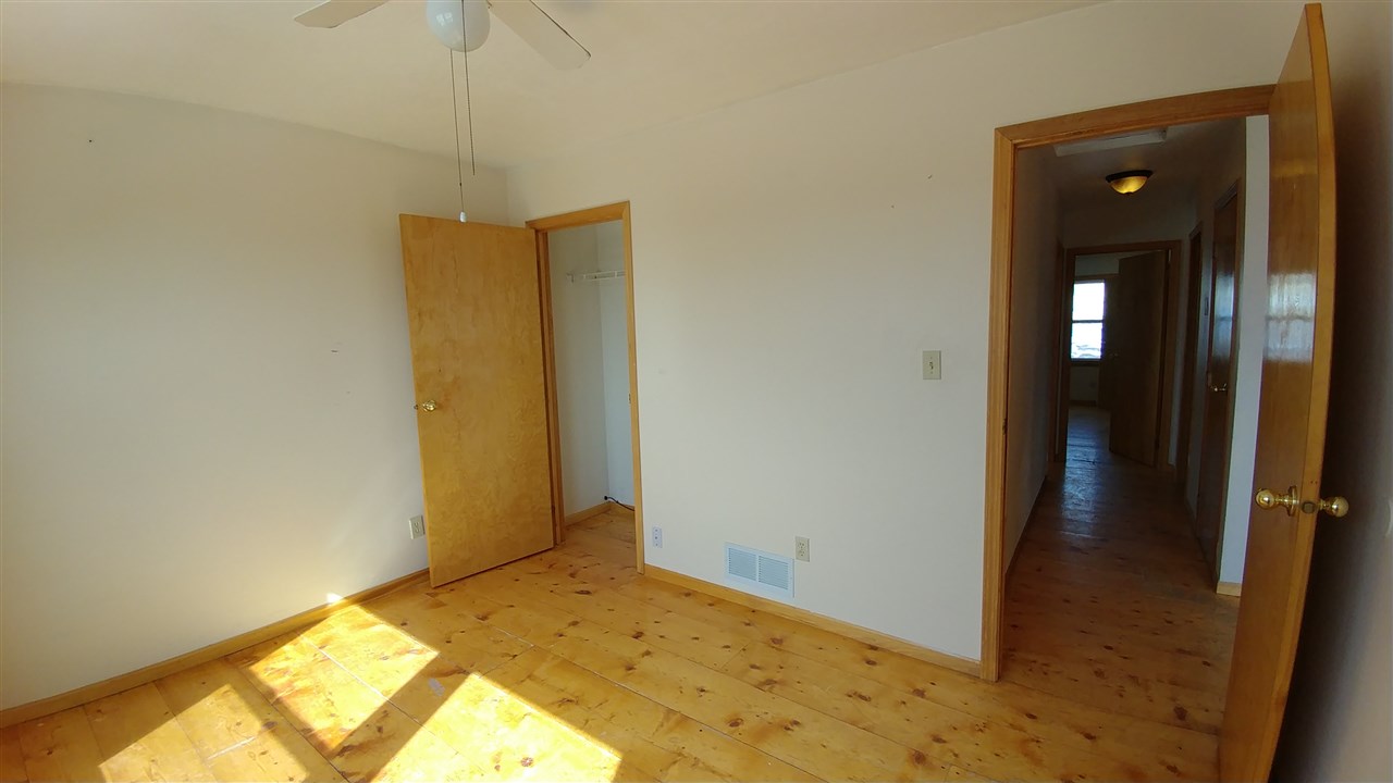 897 Hilltop Dr., Spring Creek, NV 89815