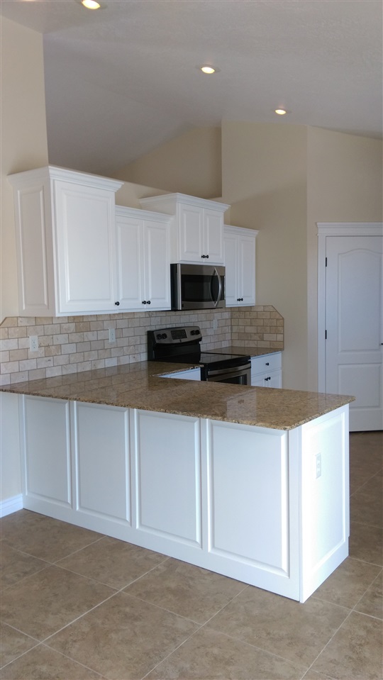 878 Blue Jay Drive, Spring Creek, NV 89815