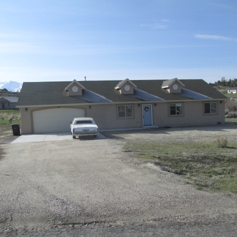 436 Country Club Plaza, Spring Creek, NV 89815