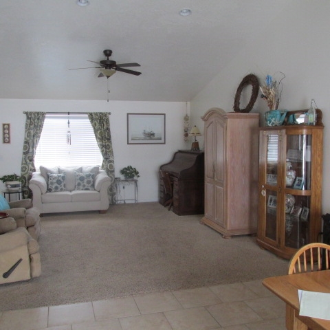 436 Country Club Plaza, Spring Creek, NV 89815