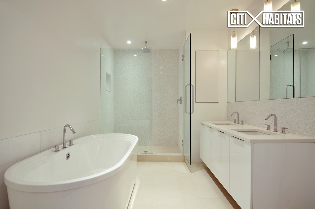 146 West 28th Street, New York, NY 10001