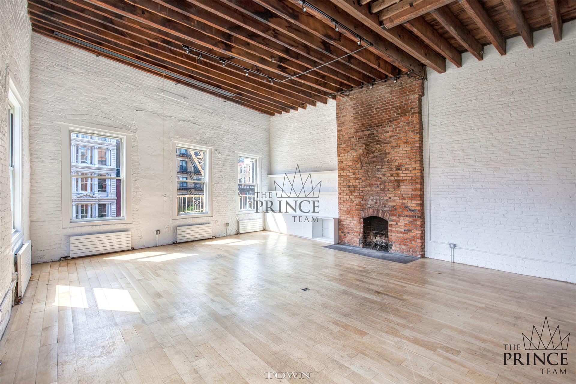 325 Bowery, New York, NY 10003