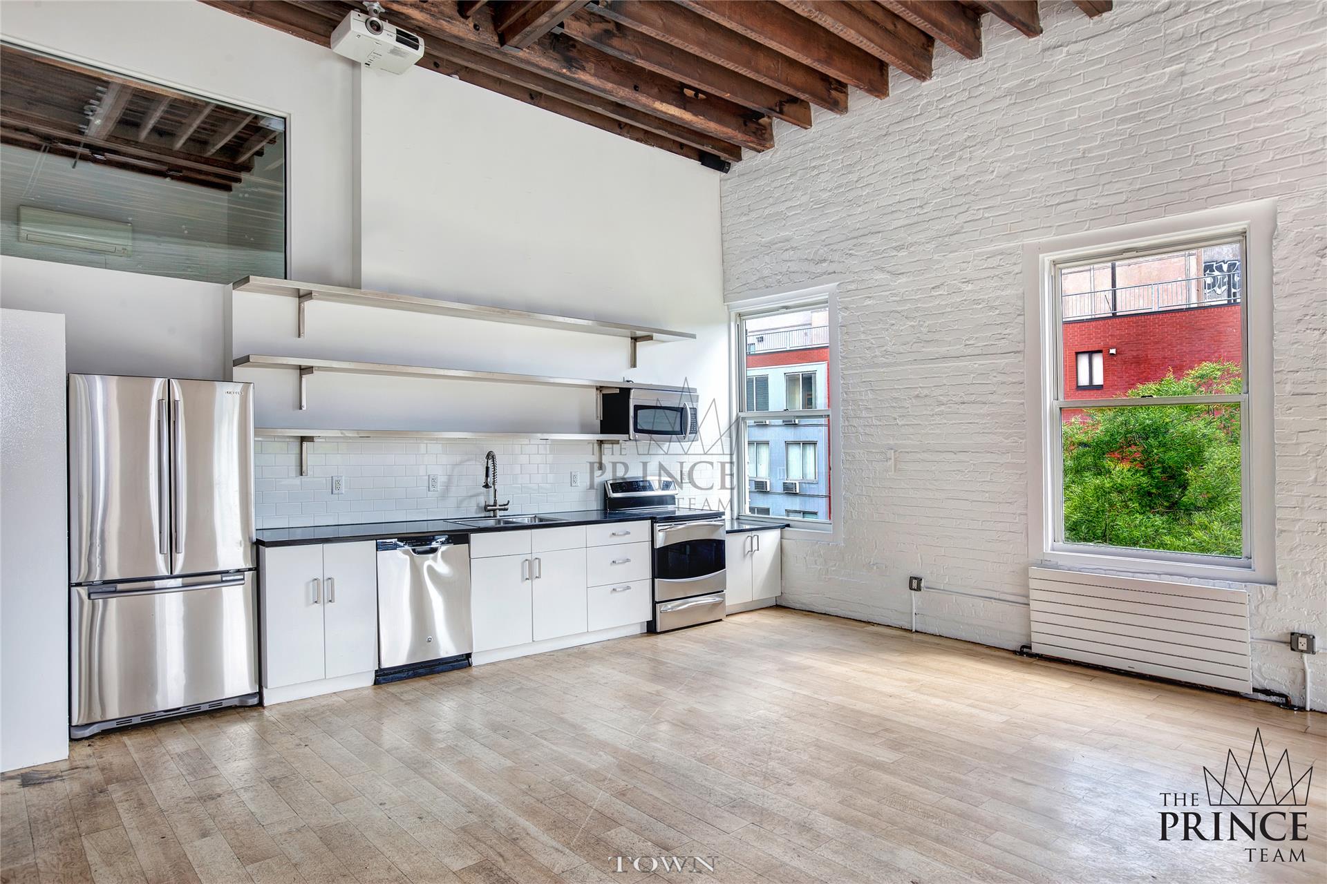 325 Bowery, New York, NY 10003
