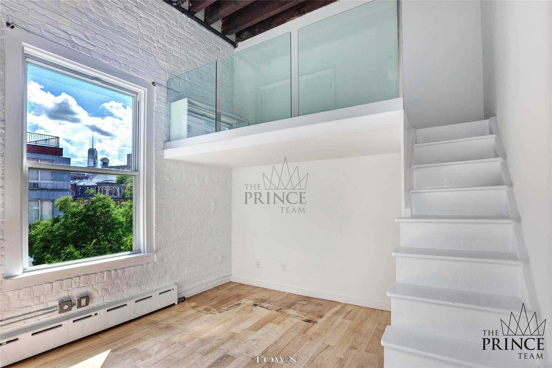 325 Bowery, New York, NY 10003