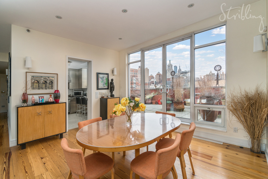19 Saint Marks Place, New York, NY 10003