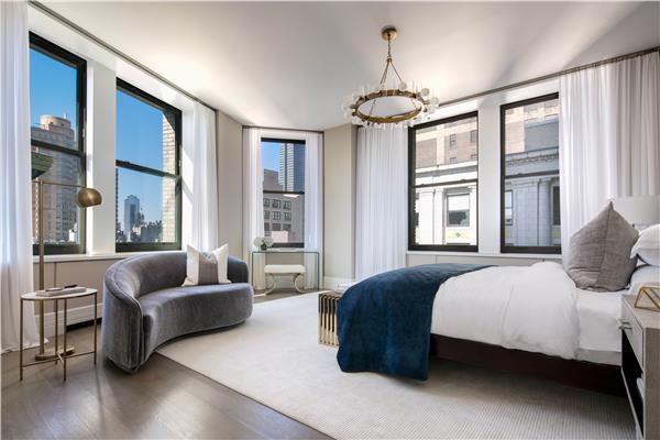 212 Fifth Avenue, New York, NY 10010