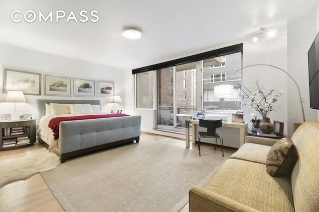 146 West 22nd Street, New York, NY 10011