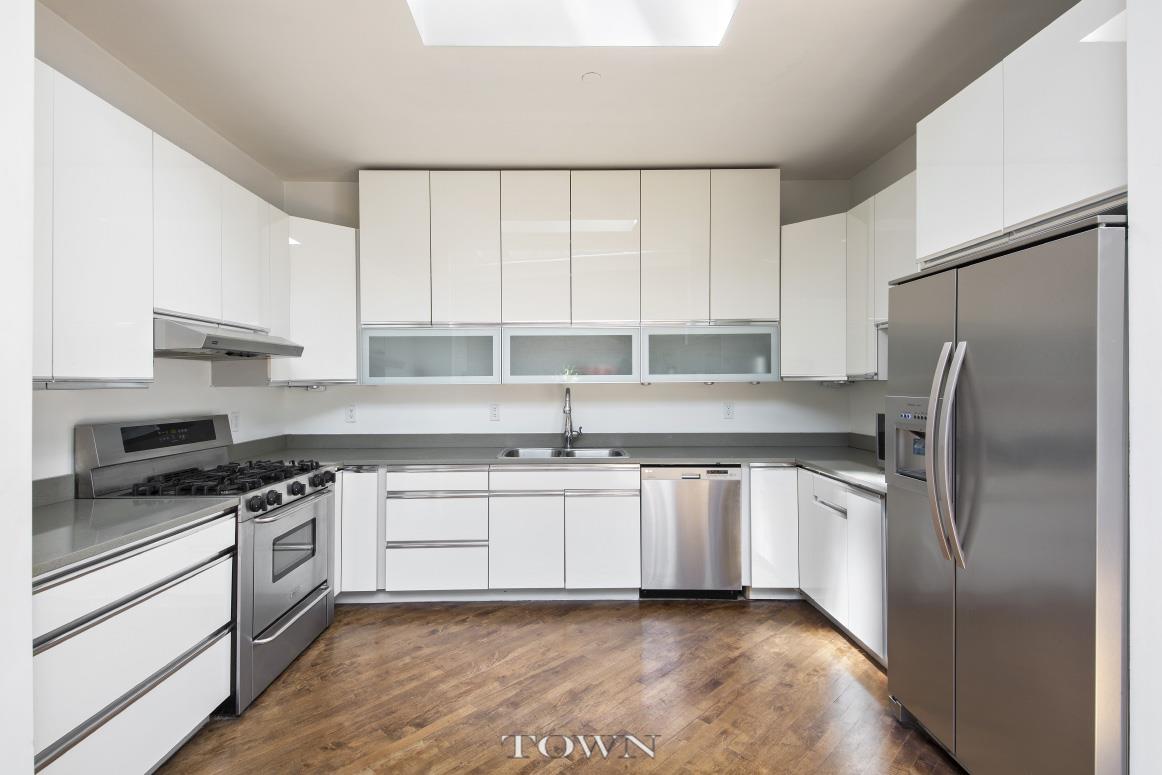 138 Duane Street, New York, NY 10013