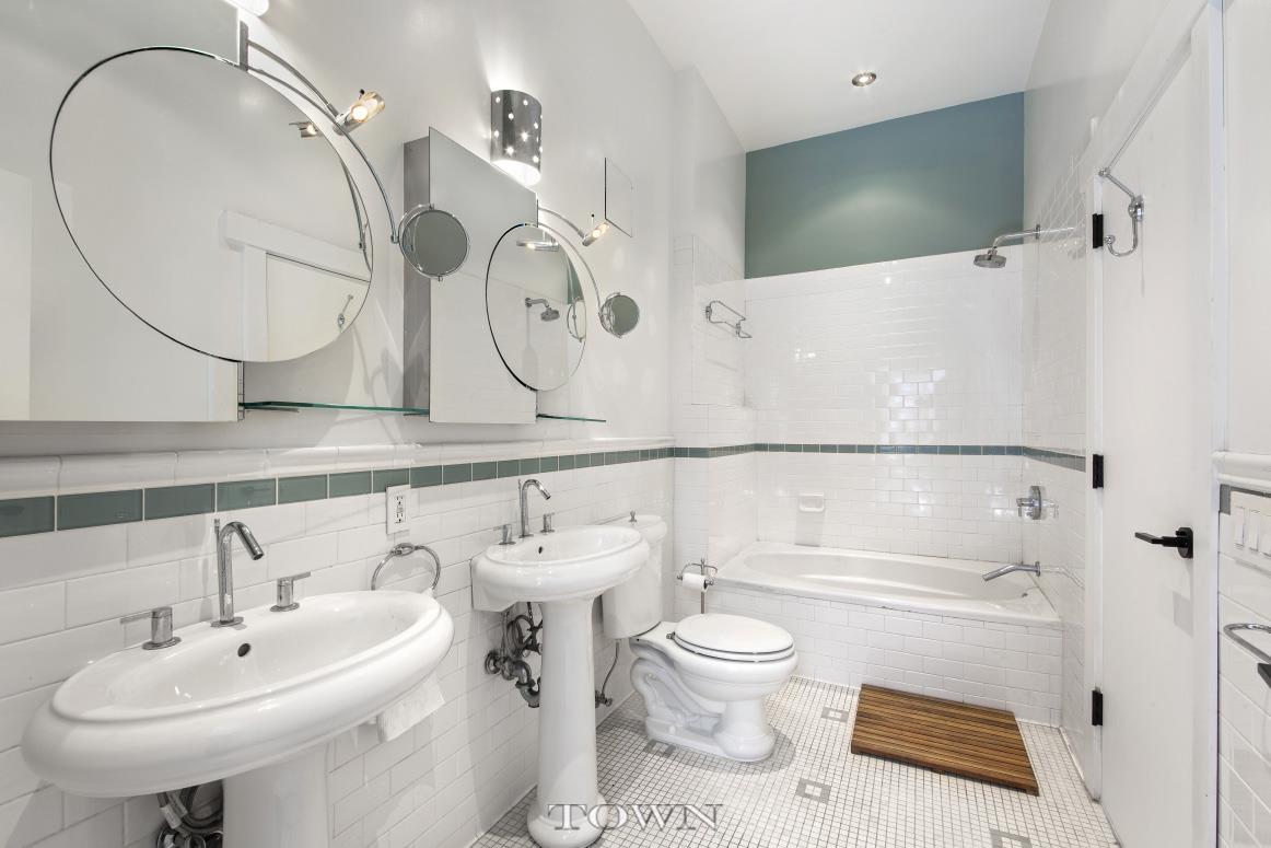 138 Duane Street, New York, NY 10013