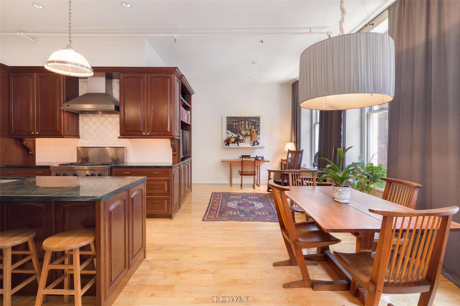 129 Grand Street, New York, NY 10013