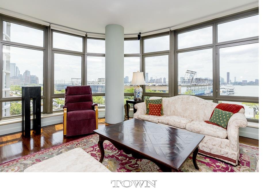 1 Morton Square, New York, NY 10014