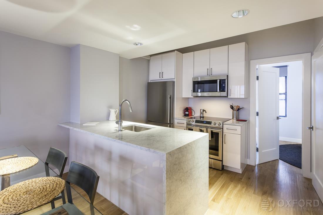 124 East 37th Street, New York, NY 10016