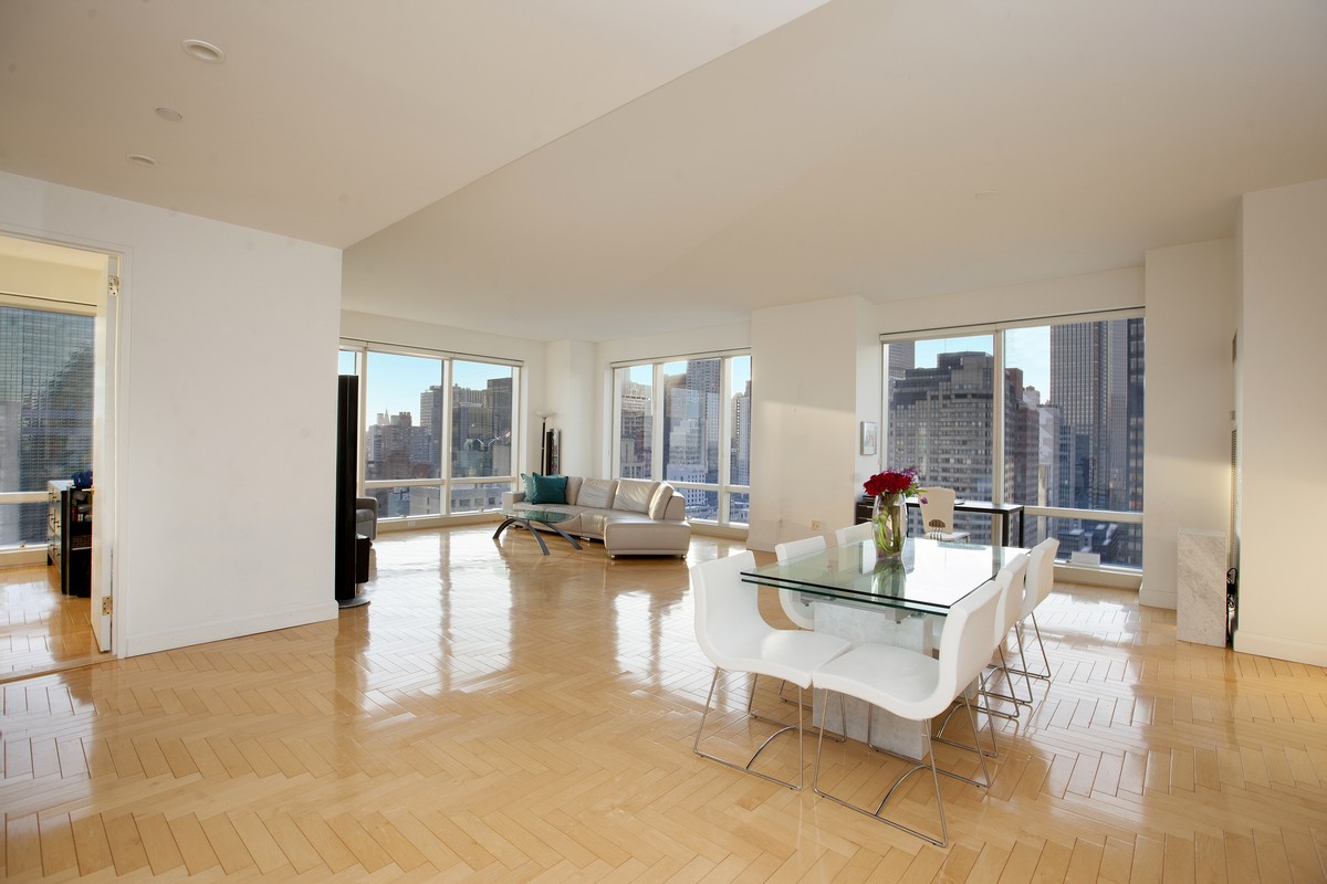 845 United Nations Plaza, New York, NY 10017